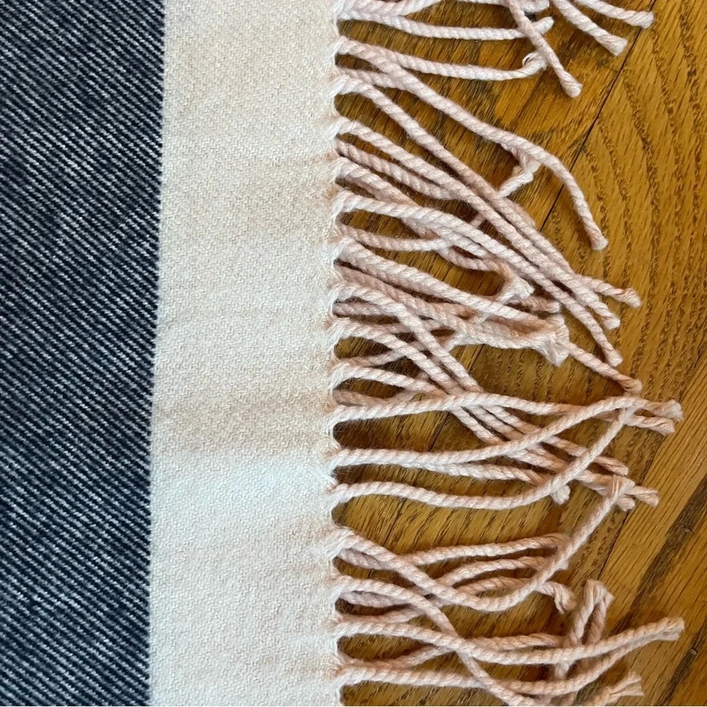 Striped scarf